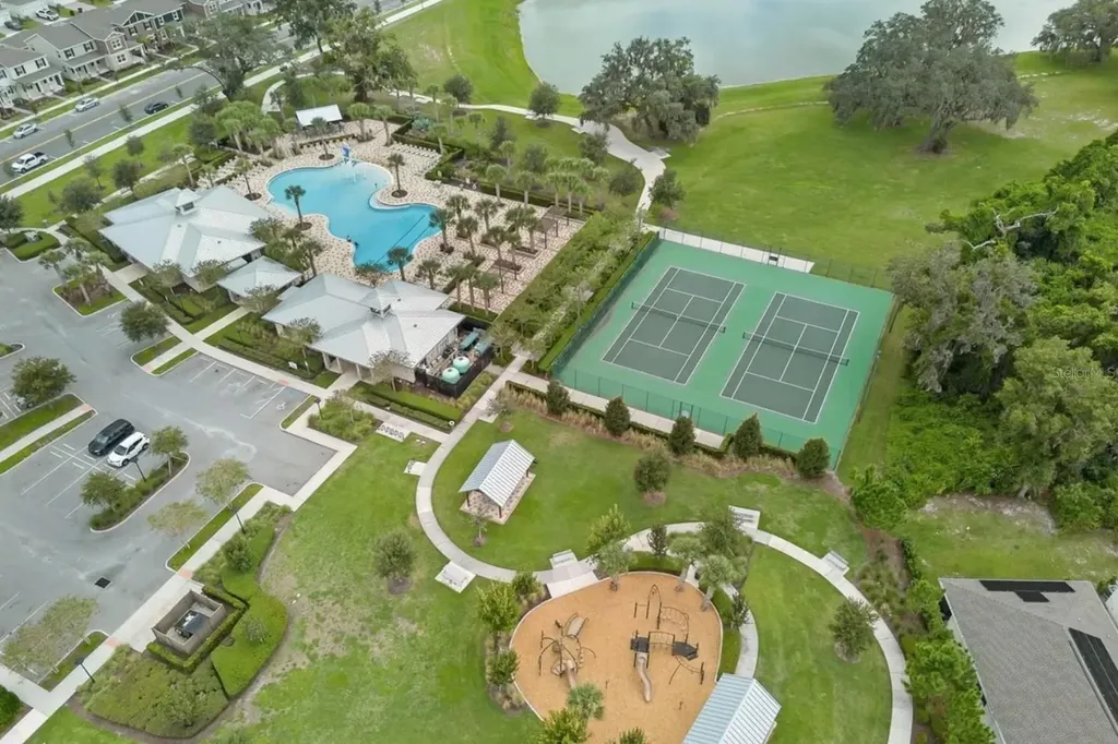1715 Happiness Row Kissimmee FL 34744