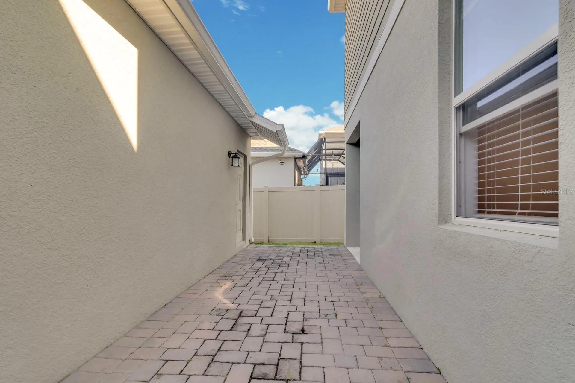 1715 Happiness Row Kissimmee FL 34744