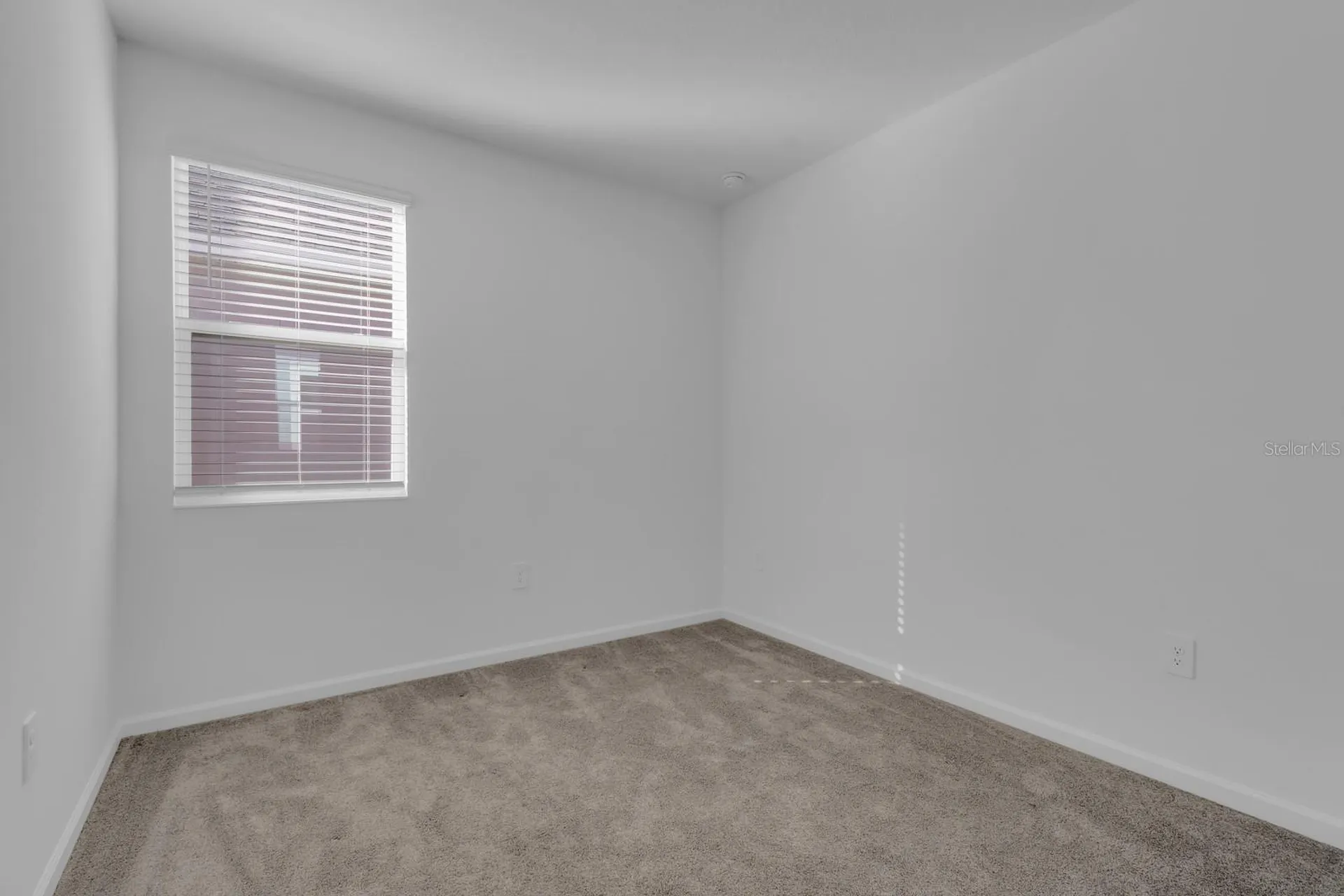 1715 Happiness Row Kissimmee FL 34744