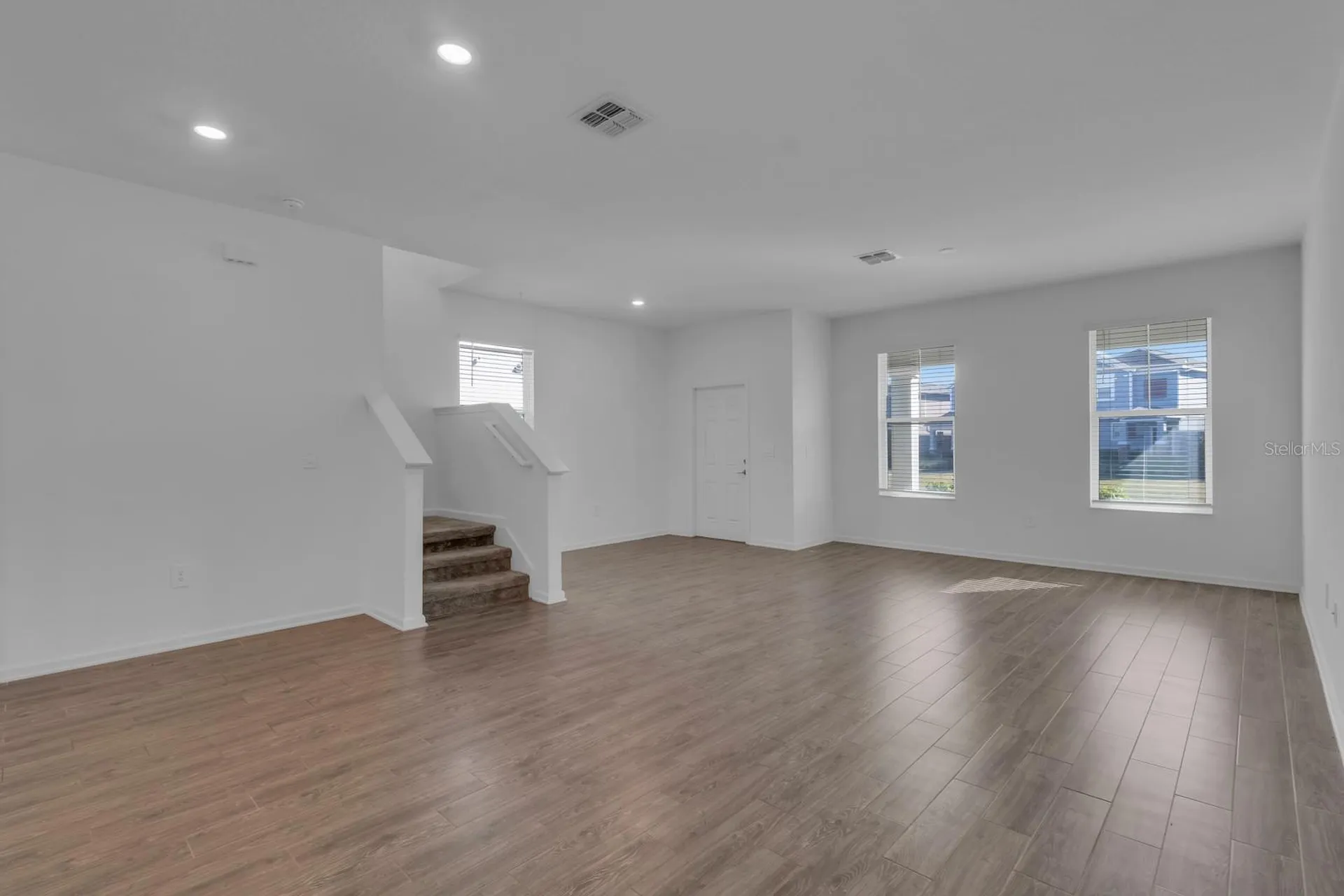 1715 Happiness Row Kissimmee FL 34744