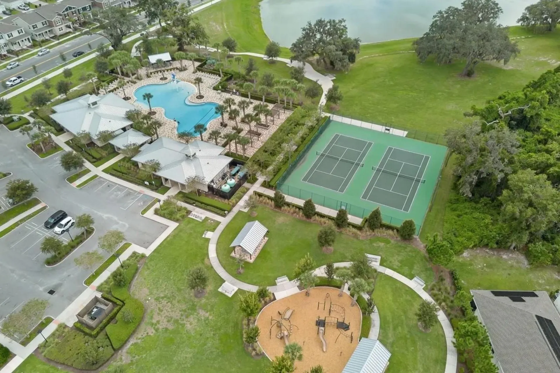 1715 Happiness Row Kissimmee FL 34744
