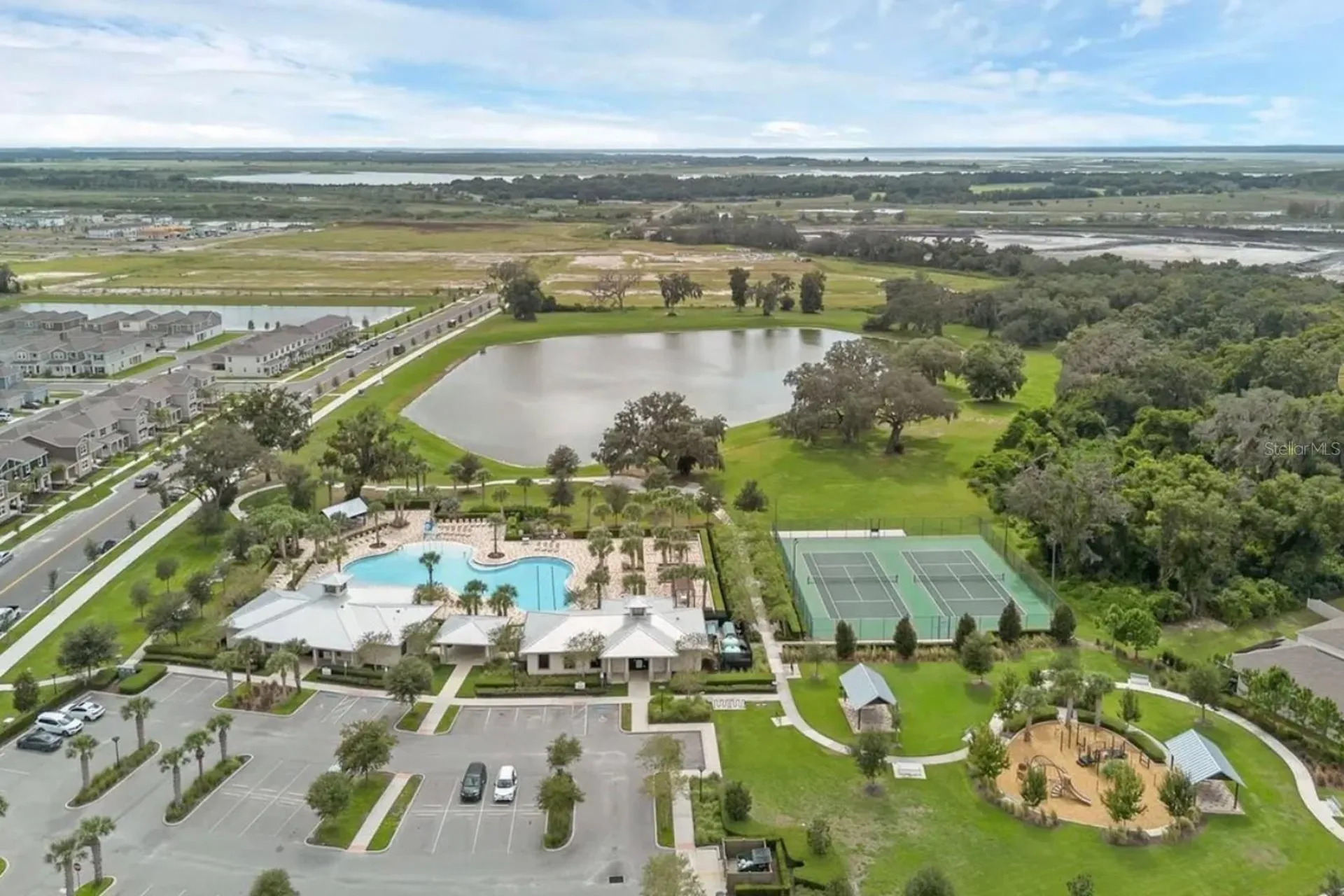 1715 Happiness Row Kissimmee FL 34744