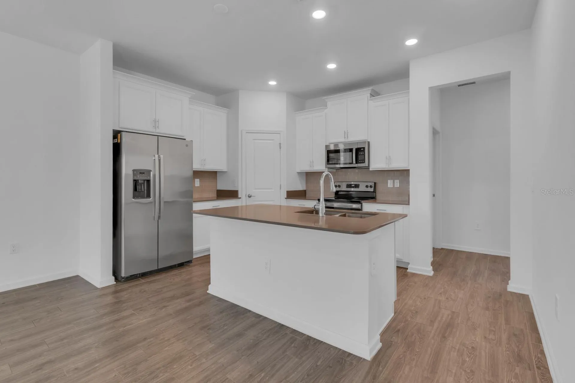 1715 Happiness Row Kissimmee FL 34744