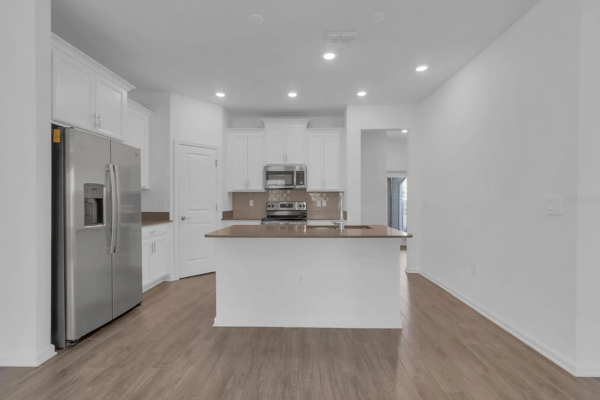 1715 Happiness Row Kissimmee FL 34744