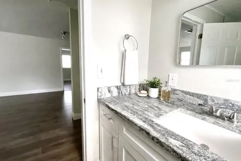 8507 N Edison Tampa FL 33604