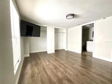 8507 N Edison Tampa FL 33604