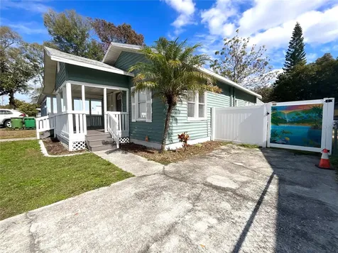 8507 N Edison Tampa FL 33604