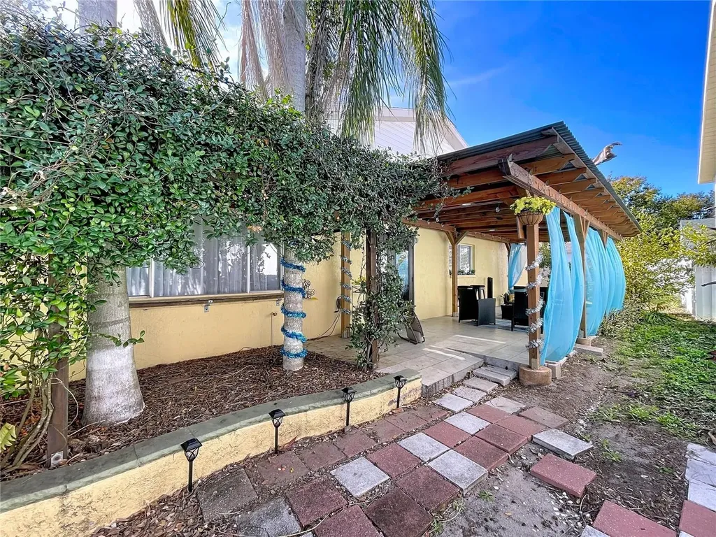 11115 Cherrywood Lane Riverview FL 33579
