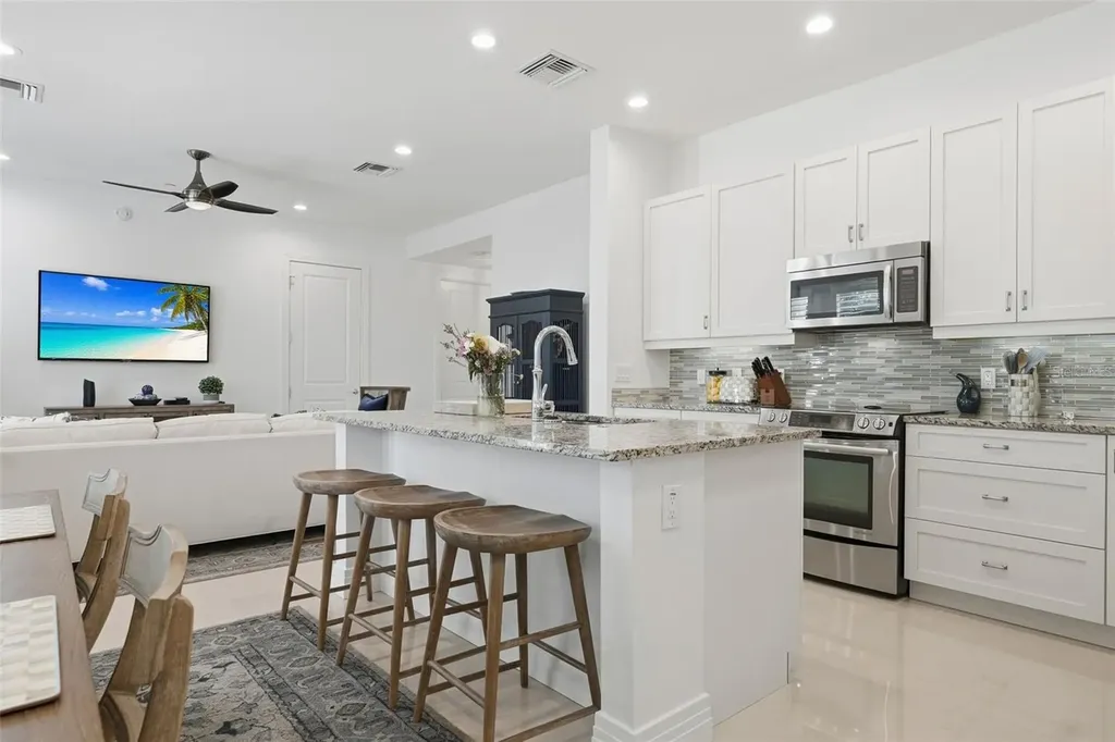 1325 Snell Isle Boulevard NE St Petersburg FL 33704
