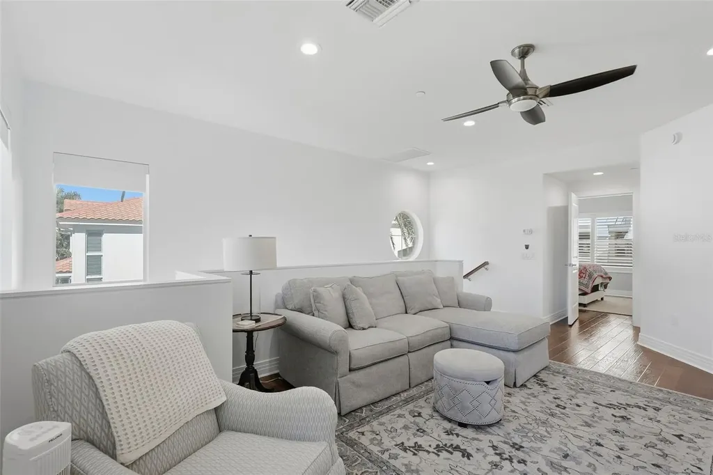 1325 Snell Isle Boulevard NE St Petersburg FL 33704