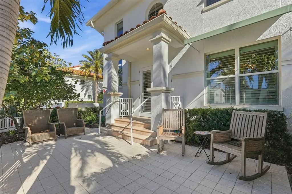 1325 Snell Isle Boulevard NE St Petersburg FL 33704