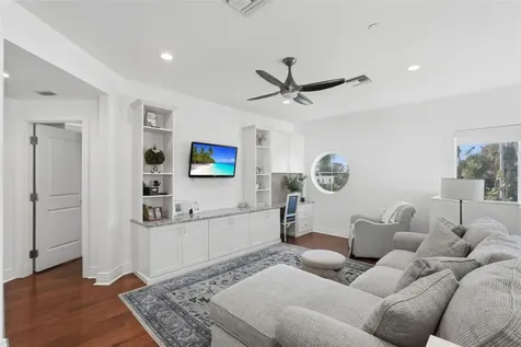 1325 Snell Isle Boulevard NE St Petersburg FL 33704