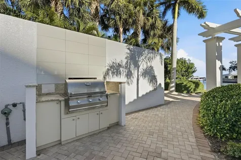 1325 Snell Isle Boulevard NE St Petersburg FL 33704