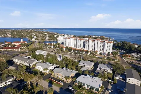1325 Snell Isle Boulevard NE St Petersburg FL 33704