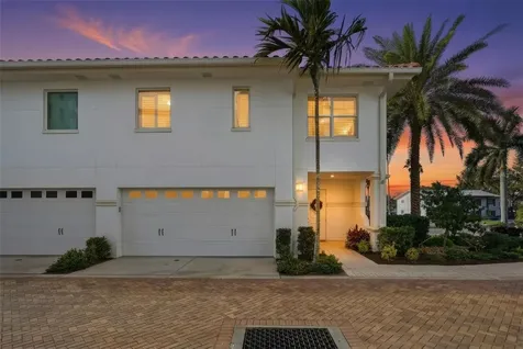 1325 Snell Isle Boulevard NE St Petersburg FL 33704