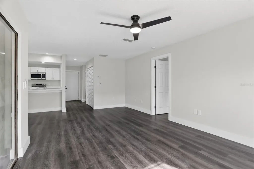 5014 Barrington Circle Sarasota FL 34234