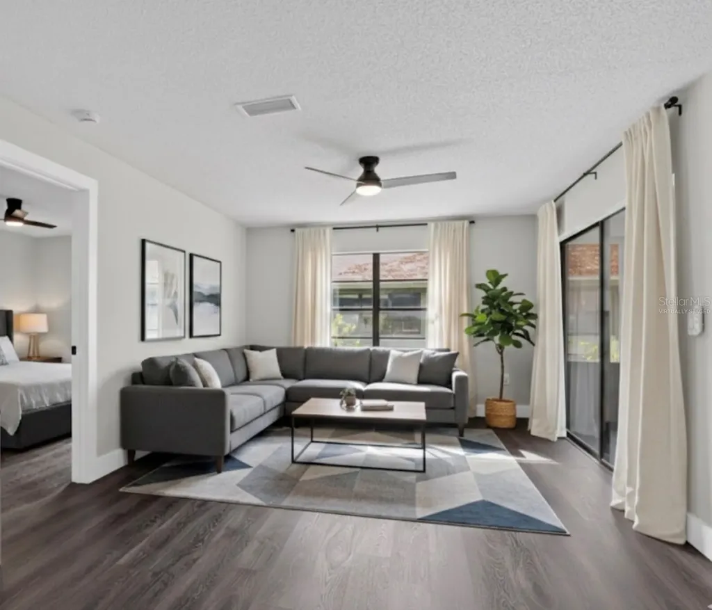5014 Barrington Circle Sarasota FL 34234