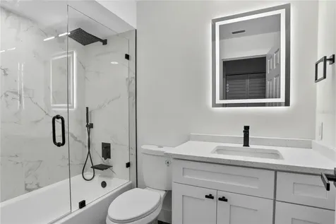 5014 Barrington Circle Sarasota FL 34234