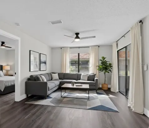 5014 Barrington Circle Sarasota FL 34234
