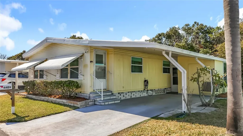 4409 Tucker Square New Port Richey FL 34652