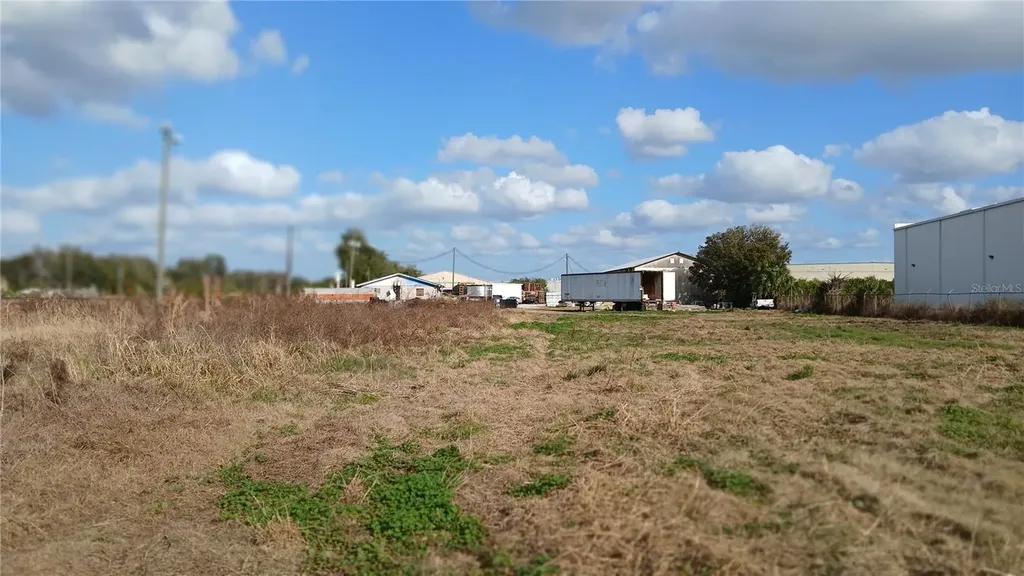 2295 Us Highway 92 E Plant City FL 33563