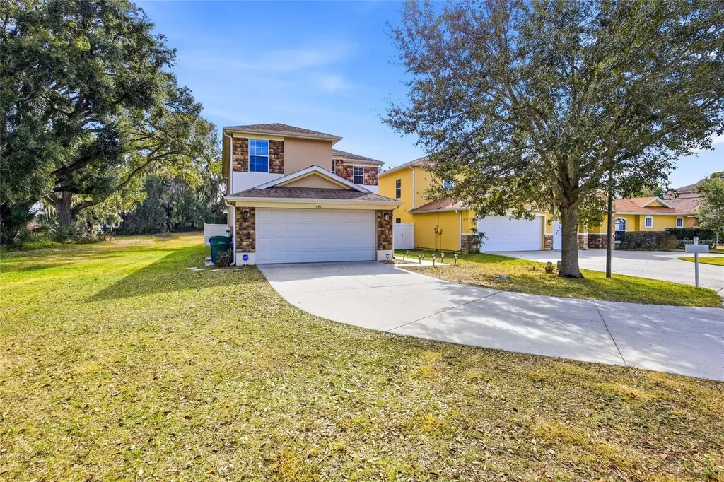4913 NE 122nd Avenue Oxford FL 34484