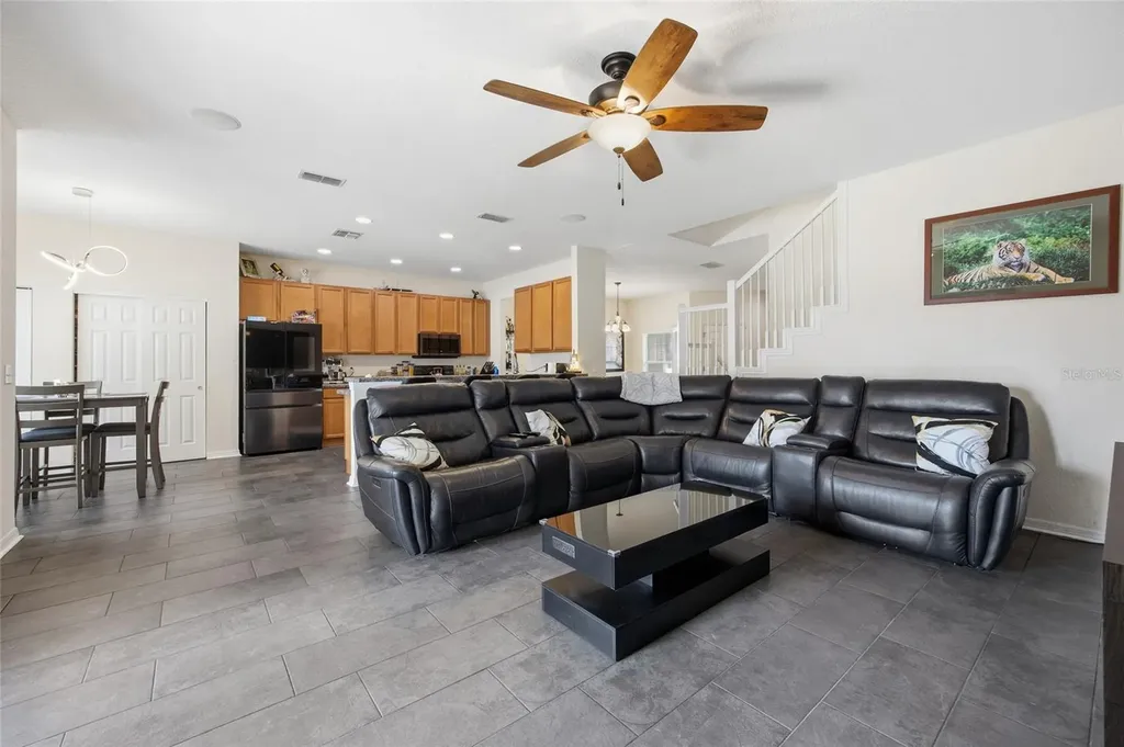 4913 NE 122nd Avenue Oxford FL 34484