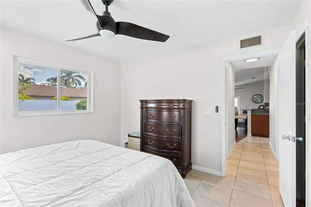 5775 Timber Lake Drive Sarasota FL 34243