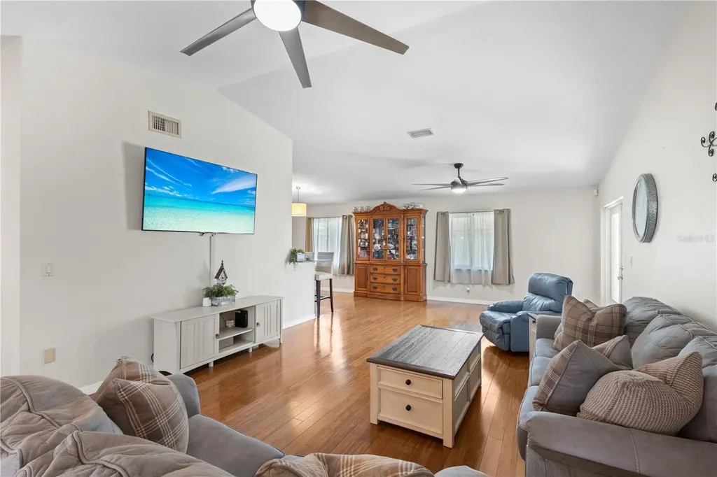 5775 Timber Lake Drive Sarasota FL 34243