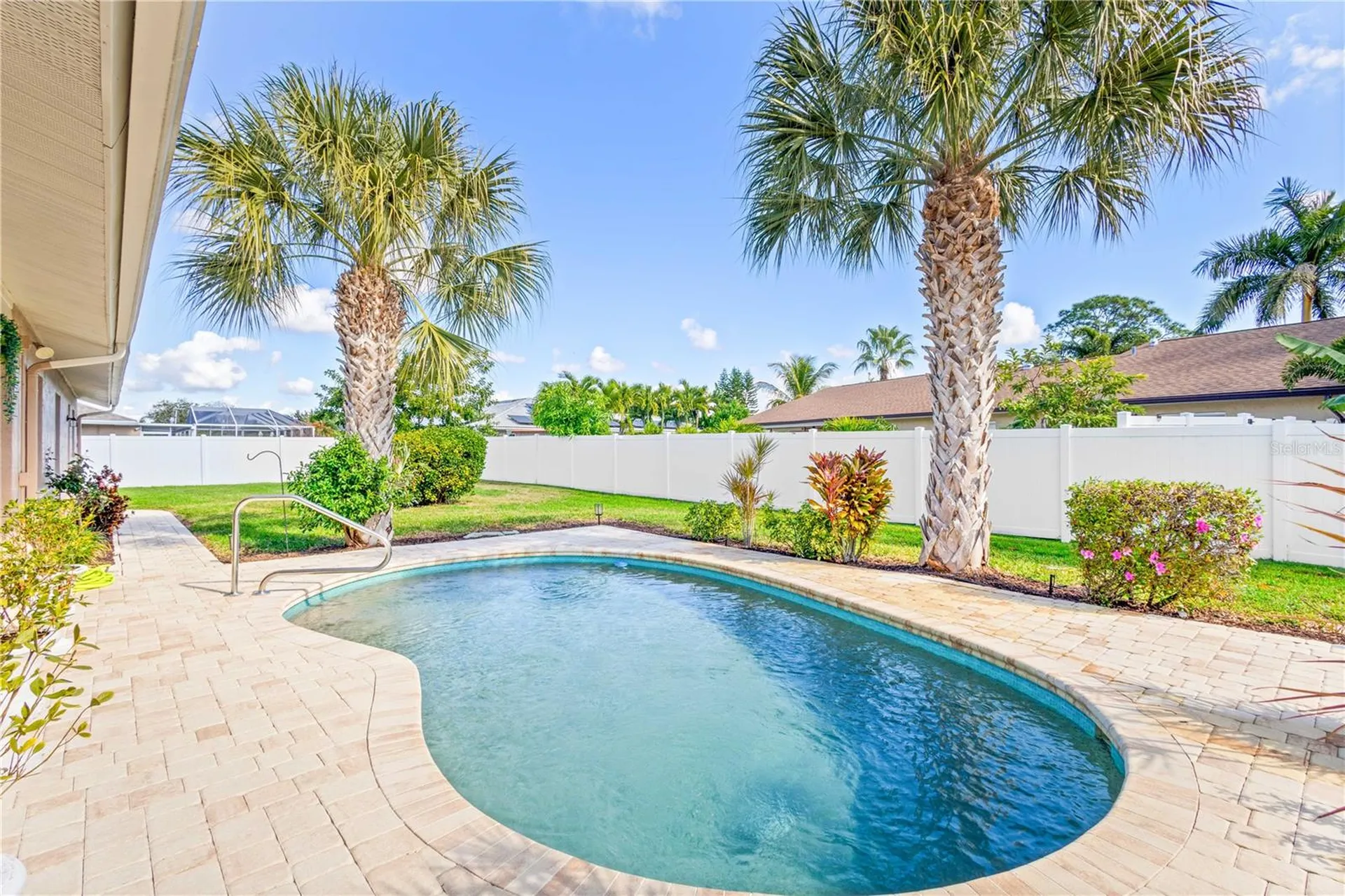 5775 Timber Lake Drive Sarasota FL 34243