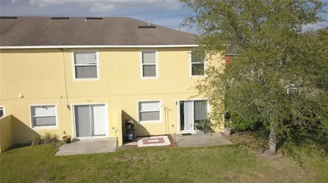 520 Cresting Oak Circle Orlando FL 32824