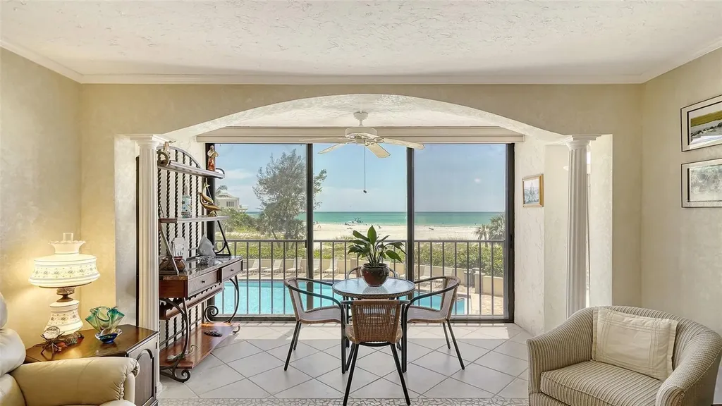 19 Whispering Sands Drive Sarasota FL 34242