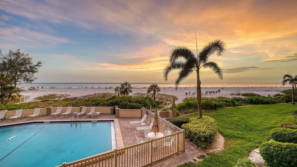 19 Whispering Sands Drive Sarasota FL 34242