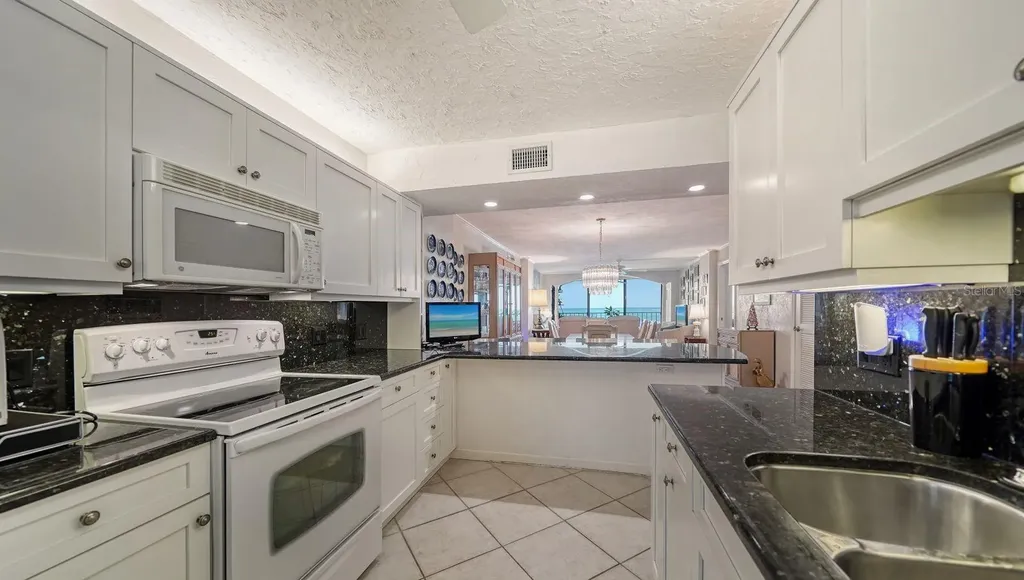 19 Whispering Sands Drive Sarasota FL 34242