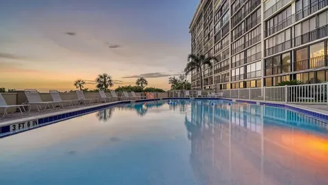 19 Whispering Sands Drive Sarasota FL 34242