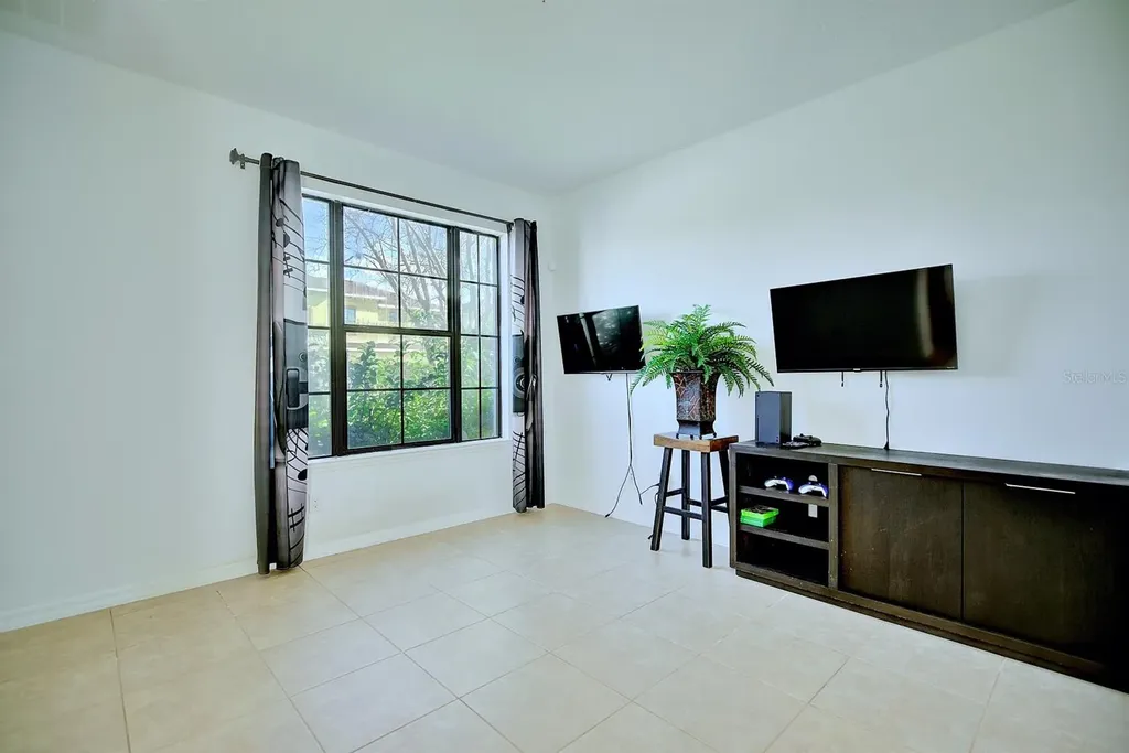 3110 Bass Boat Way Kissimmee FL 34746