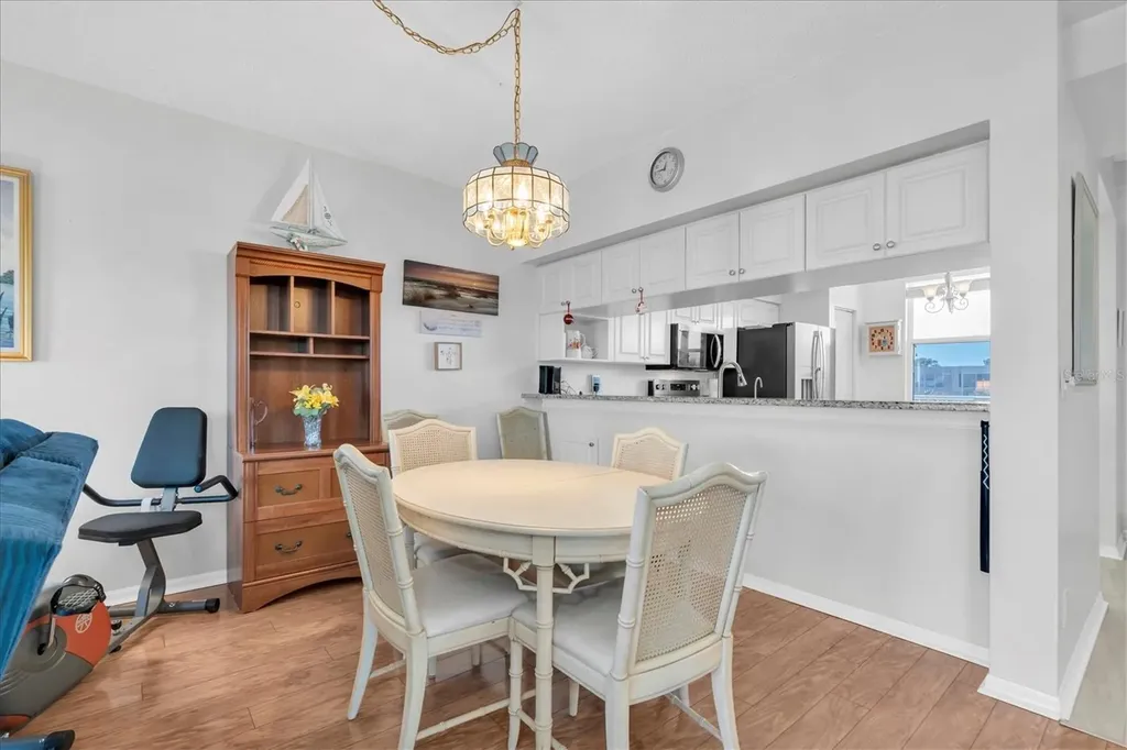 6315 Shoreline Drive Seminole FL 33708