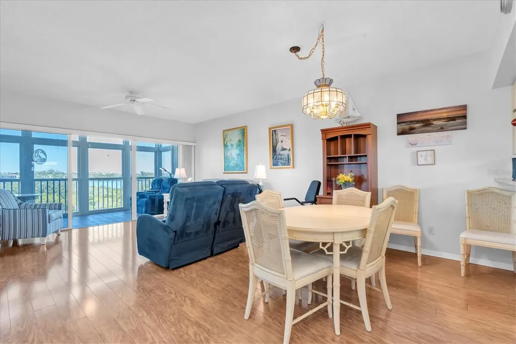 6315 Shoreline Drive Seminole FL 33708
