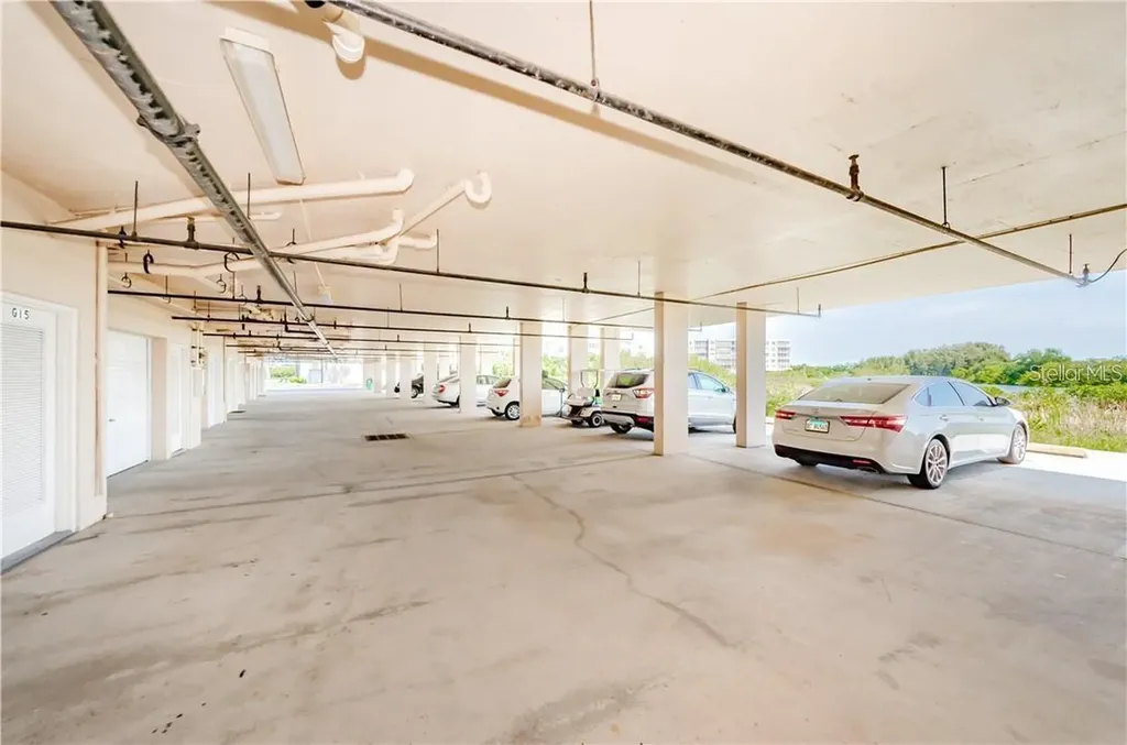 6315 Shoreline Drive Seminole FL 33708