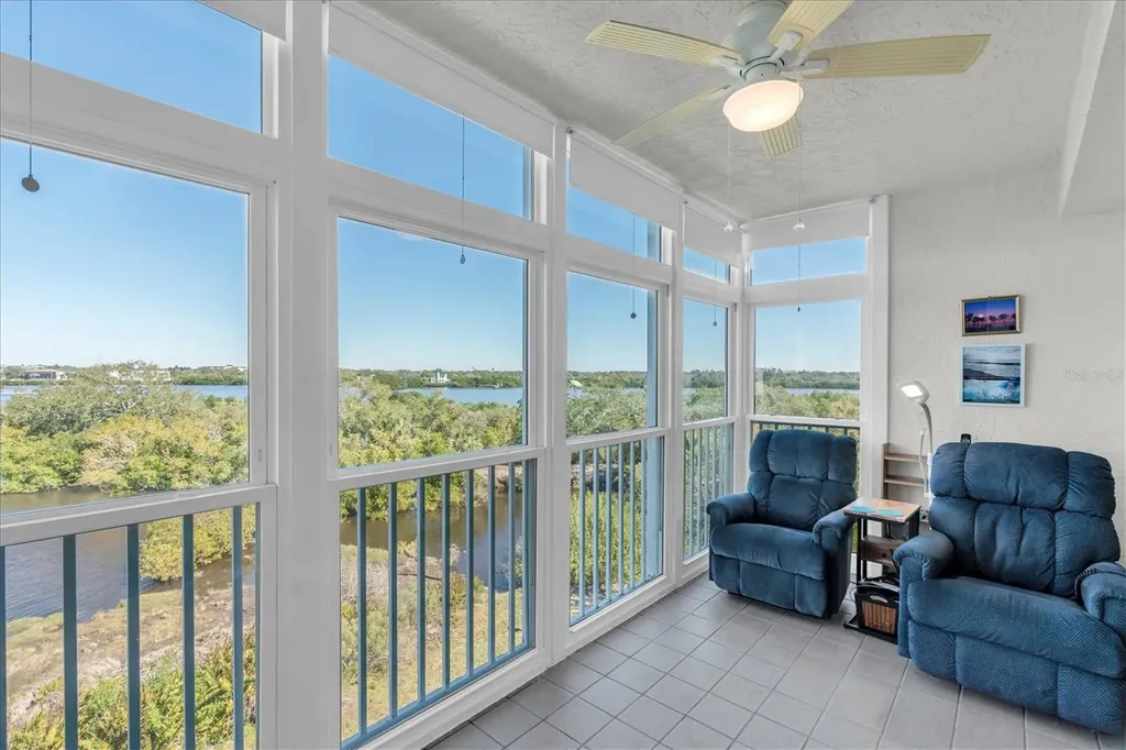 6315 Shoreline Drive Seminole FL 33708