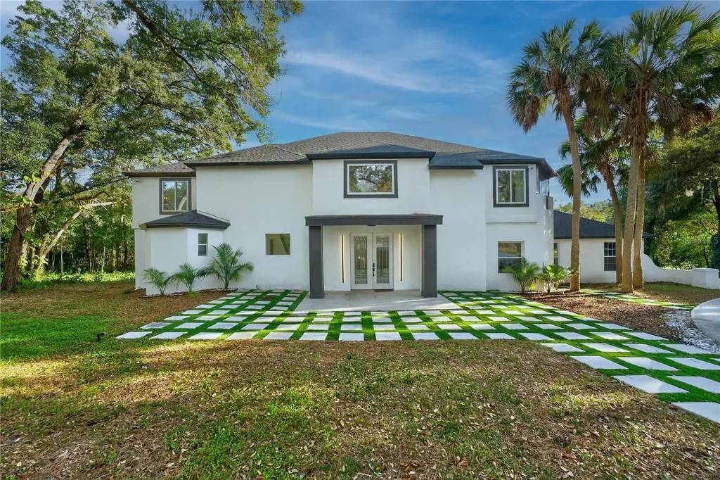305 Sweetwater Club Circle Longwood FL 32779