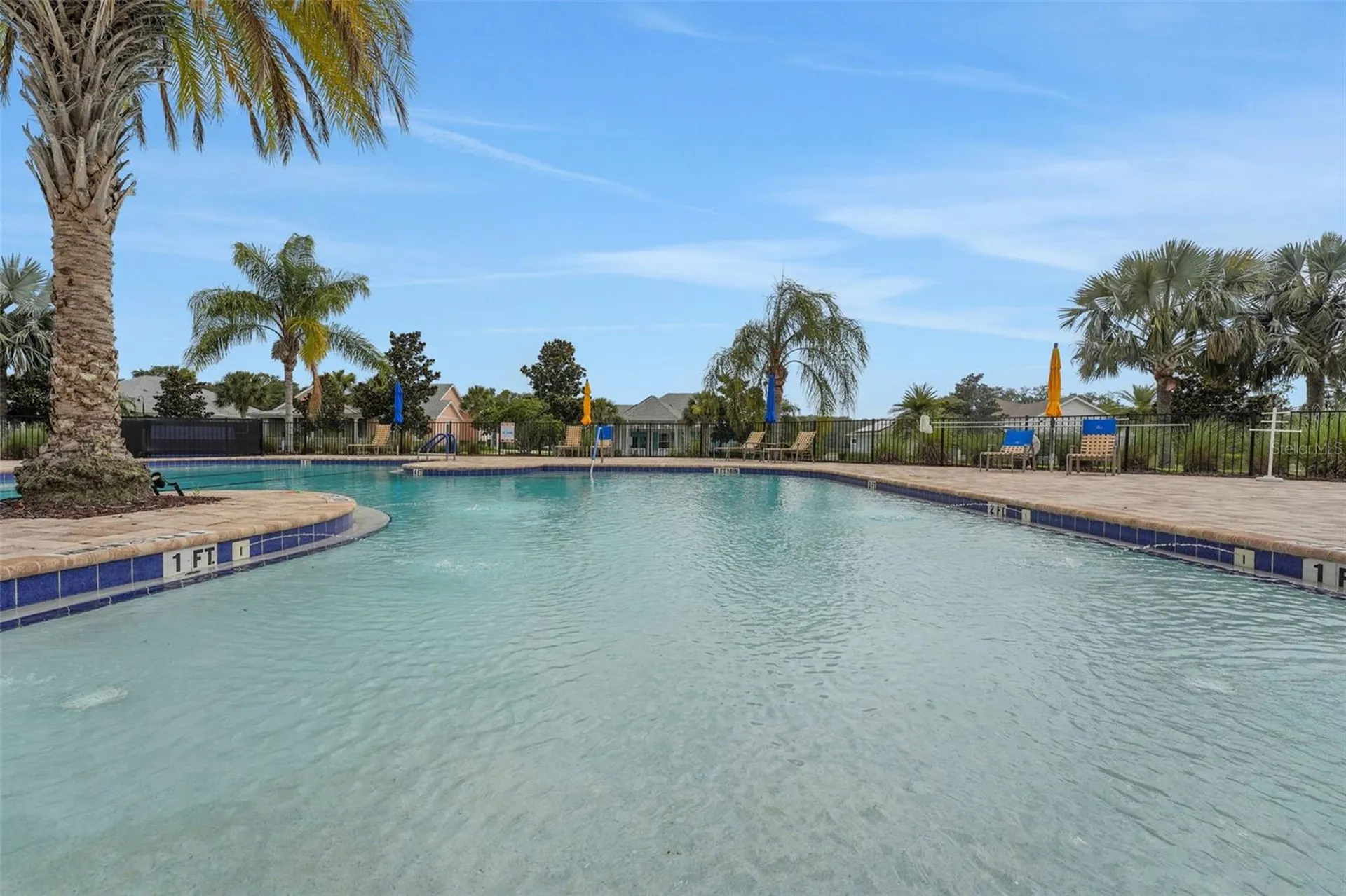 985 Fiesta Key Circle Lady Lake FL 32159