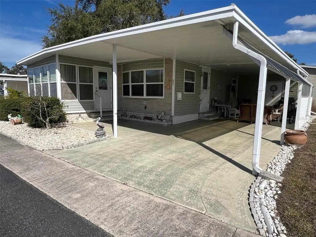37 Pindo Palm Street W Largo FL 33770