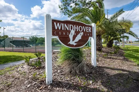 6082 Peregrine Avenue Orlando FL 32819