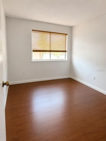 6082 Peregrine Avenue Orlando FL 32819