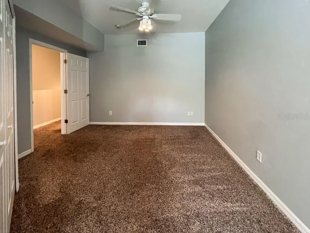 5048 NW 1st Place Gainesville FL 32607