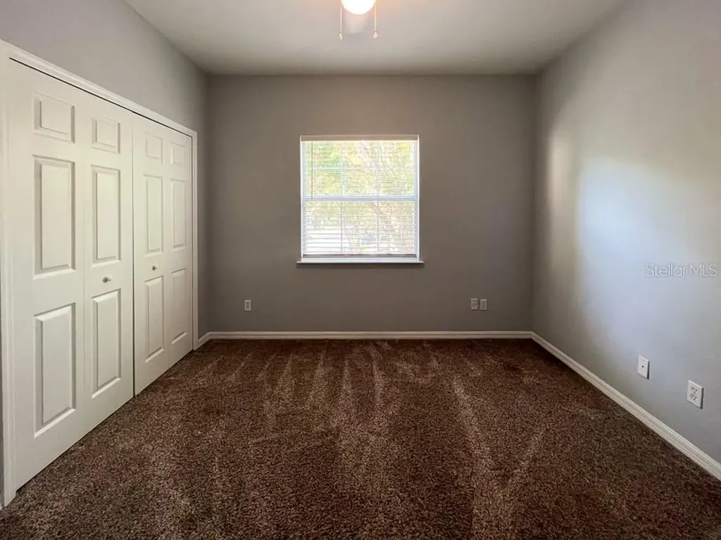 5048 NW 1st Place Gainesville FL 32607