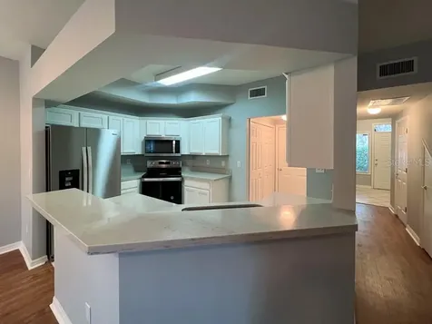 5048 NW 1st Place Gainesville FL 32607