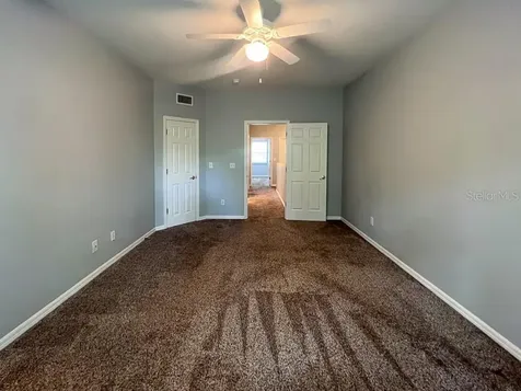 5048 NW 1st Place Gainesville FL 32607