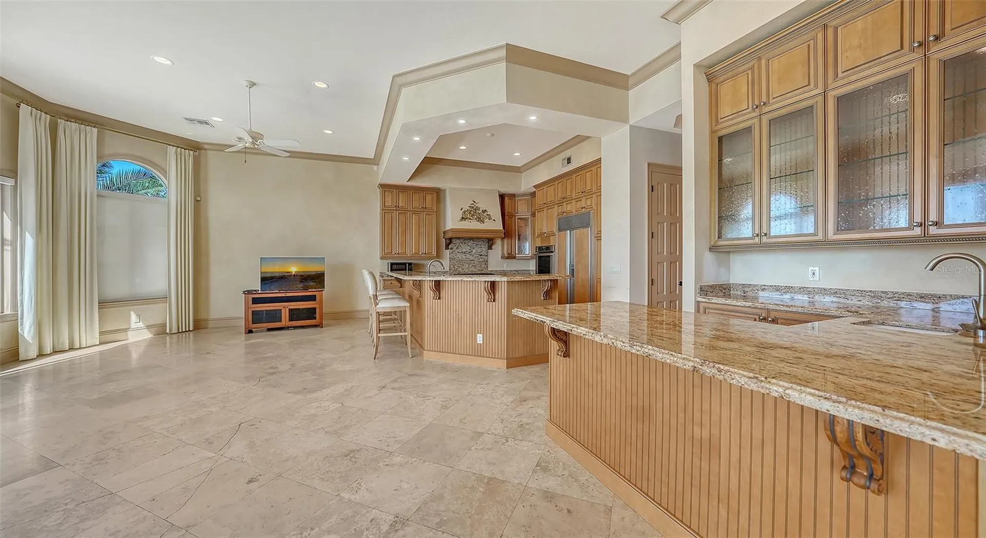 570 S Spoonbill Drive Sarasota FL 34236